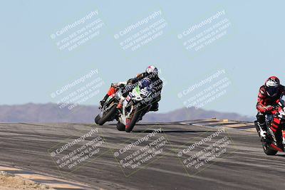 media/Dec-07-2025-CVMA (Sun) [[3e7d2de5dc]]/Race 7-Formula Lightweight Twins Shootout/